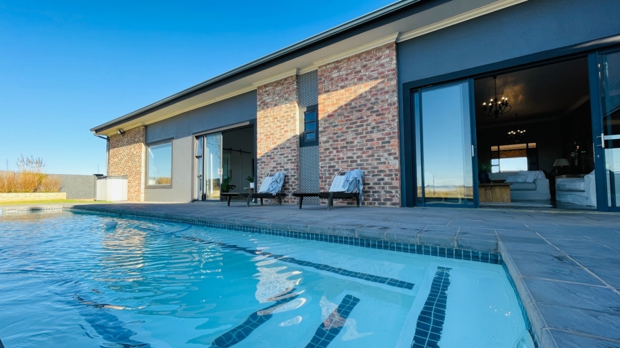 3 Bedroom Property for Sale in Grimbeeck Park North West